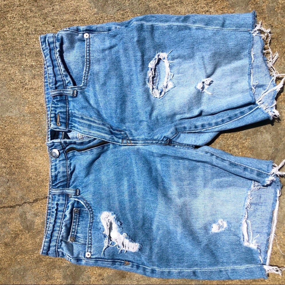Aero long shorts size 12 ripped
